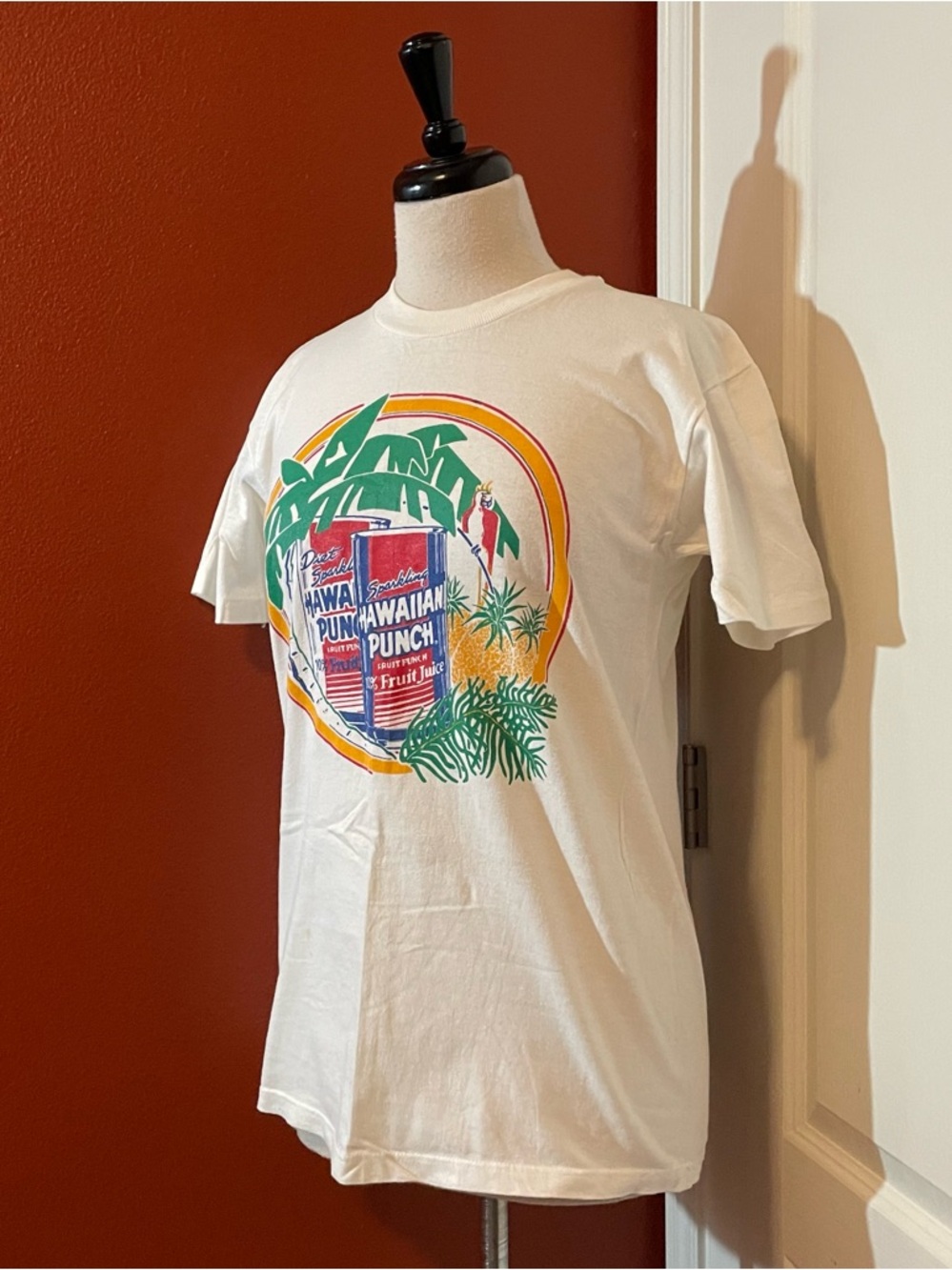 Vintage Men’s 80/ 90’s Hawaiian Punch Combed Cotton White‎ Crewneck Tee Shirt